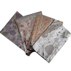 Metalize Poşet Yapışkanlı Hediye Paketi 12x17 Cm 100'lü Metalize Poşet Yapışkanlı Hediye Paketi 12x17 Cm 100'lü