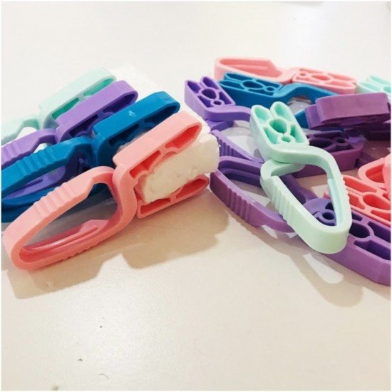 Zambak Plastik Çamaşır Mandalı Yaysız 15li Zambak Plastik Çamaşır Mandalı Yaysız 15li