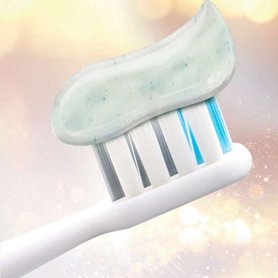 Colgate Total Profosyonel Aktif Etki Diş Macunu 75 ml Renk Değişim Teknolojisi ile